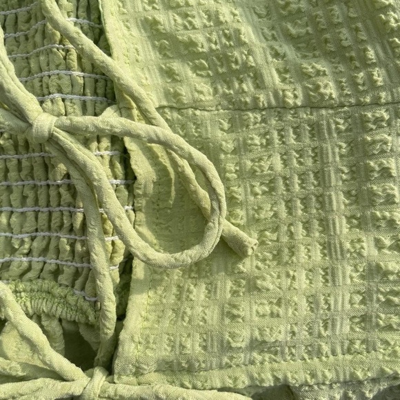 Emory Park Lime Green Lace-Up Crop Top NWT Size L - Picture 3 of 5